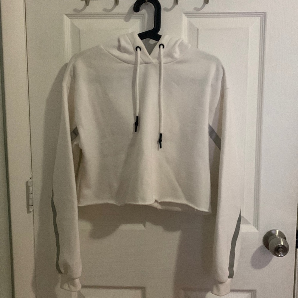Forever 21 white crop hoodie